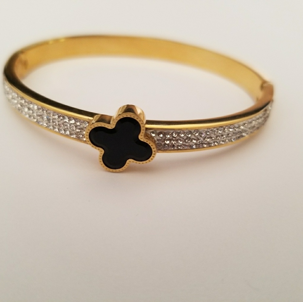 Clover Gold Bracelet With crystal Stone, Four Leaf Black Clover, - Picture 4 of 8